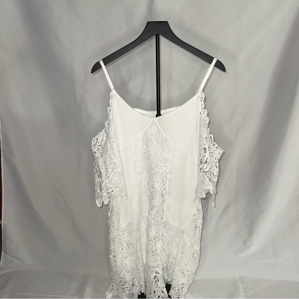 White Lace Off-the-Shoulder Mini Dress with Spaghetti Straps – Size Large – EUC